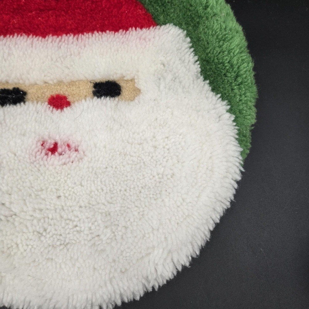Vintage Handmade Latch Hook Santa Claus Toilet Lid Cover Christmas Decor Green - Picture 4 of 12
